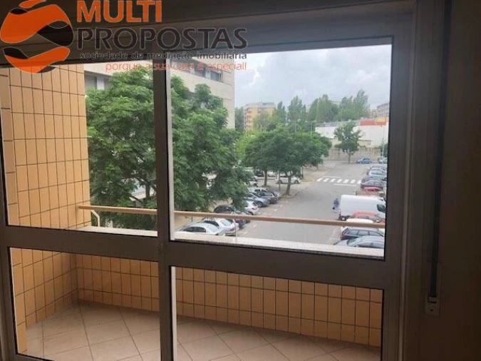 Apartamento T2 para Venda em Braga (São José de São Lázaro e São João do Souto) Foto 10