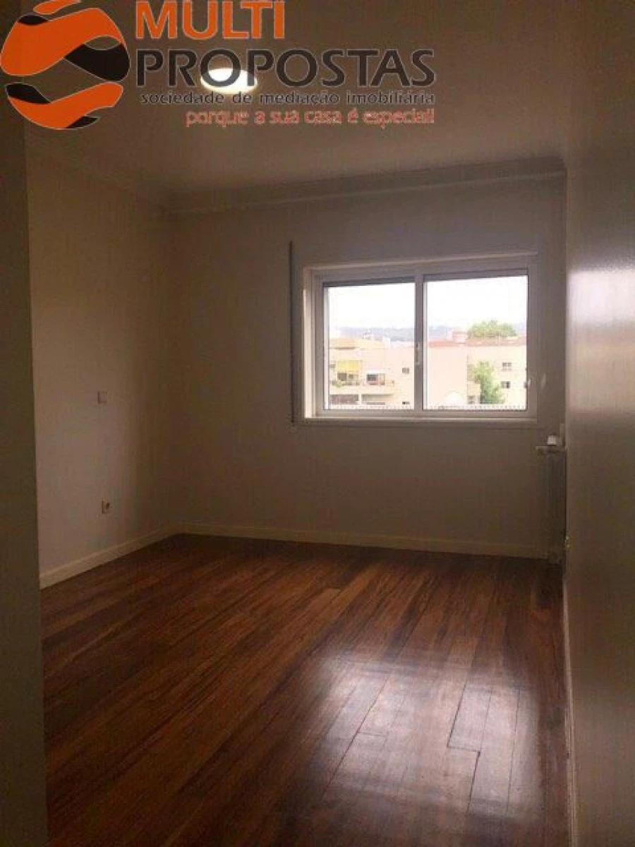Apartamento T2 para Venda em Braga (São José de São Lázaro e São João do Souto) Foto 23
