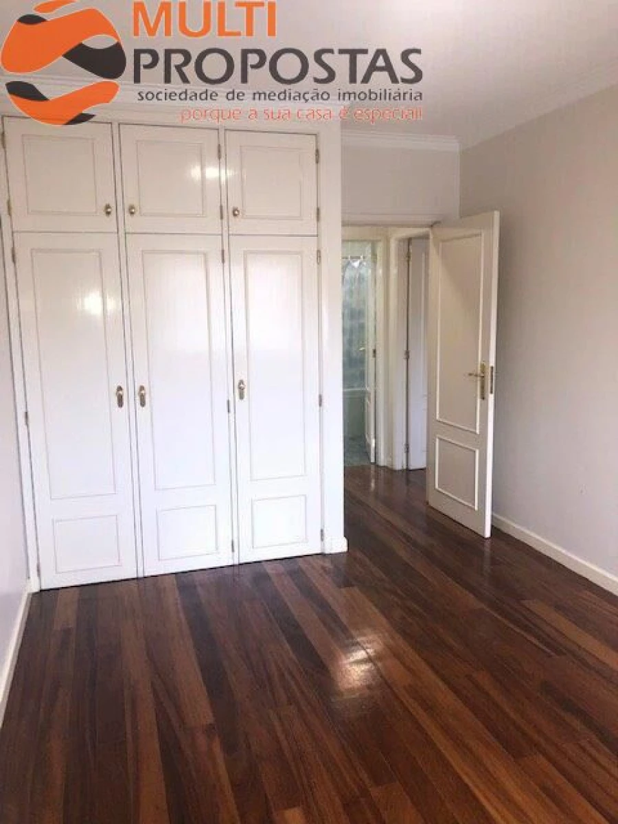 Apartamento T2 para Venda em Braga (São José de São Lázaro e São João do Souto) Foto 25