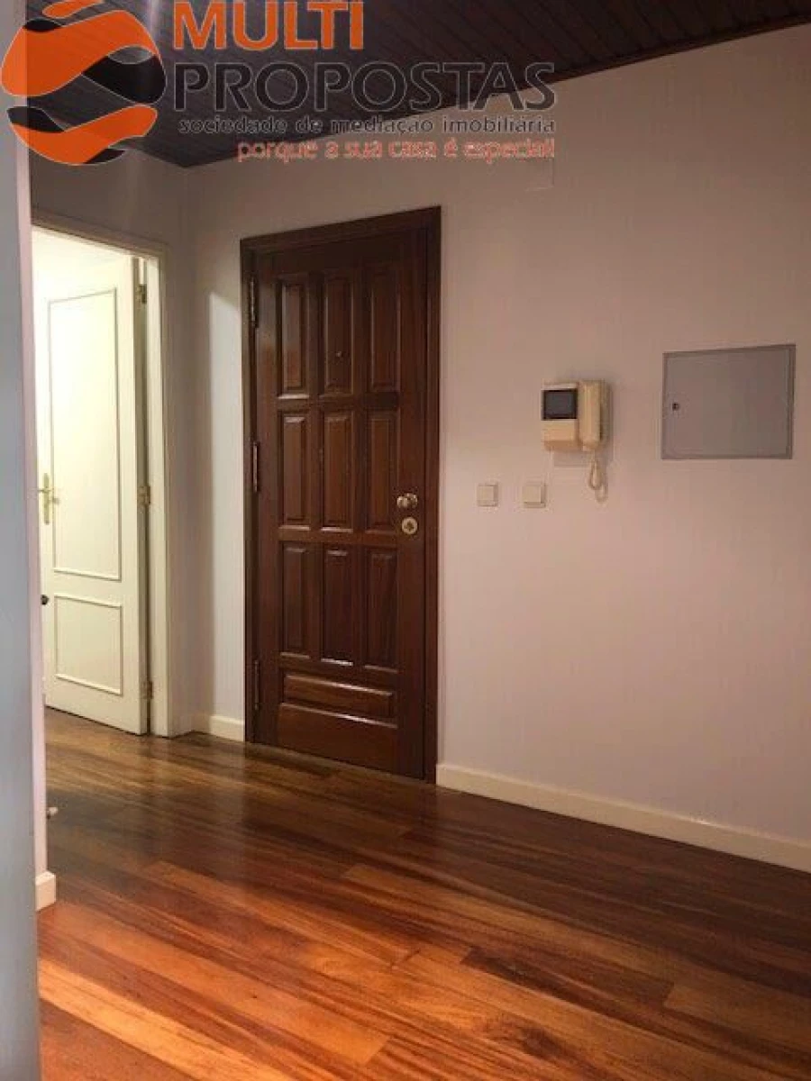 Apartamento T2 para Venda em Braga (São José de São Lázaro e São João do Souto) Foto 3