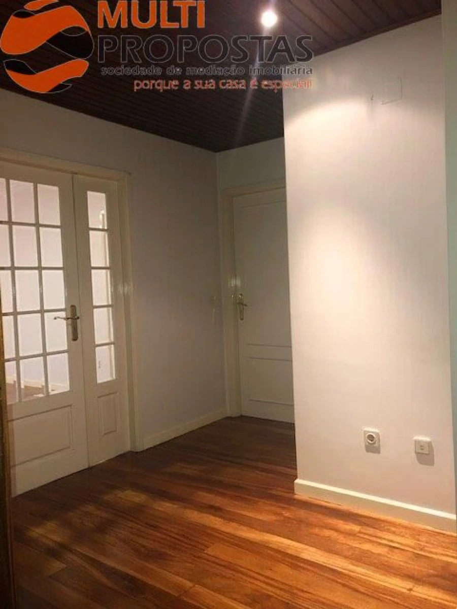 Apartamento T2 para Venda em Braga (São José de São Lázaro e São João do Souto) Foto 8