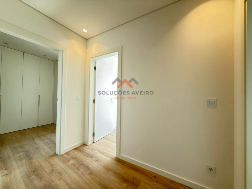 Apartamento T3 para Venda em Esgueira Foto 17