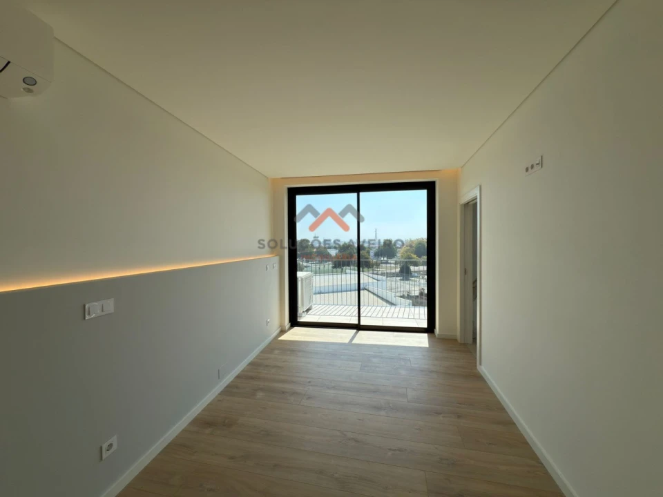Apartamento T3 para Venda em Esgueira Foto 33