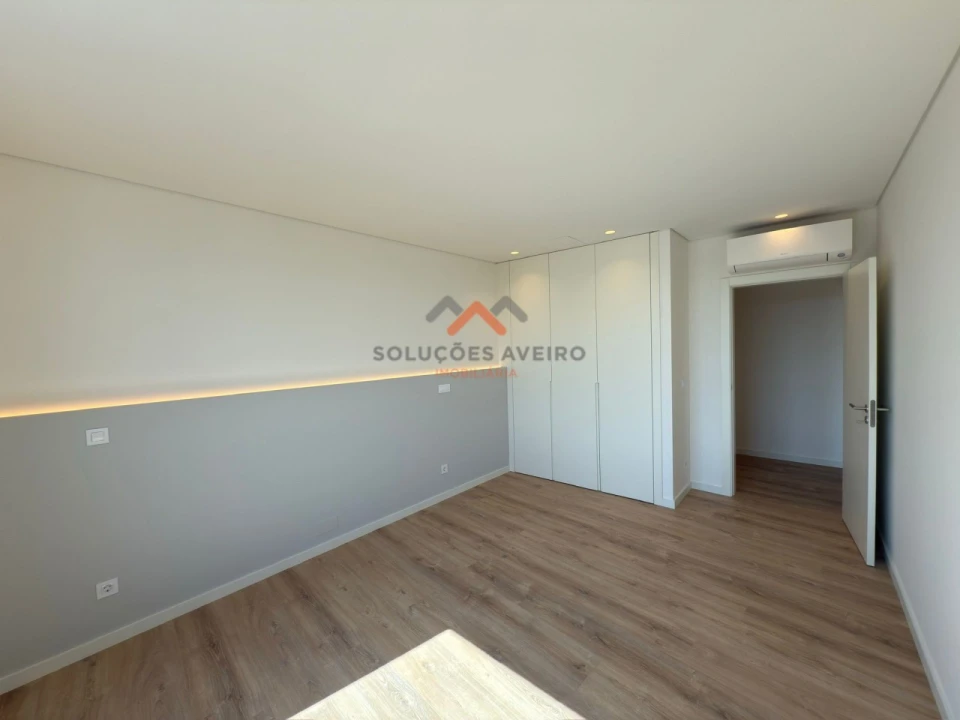 Apartamento T3 para Venda em Esgueira Foto 37