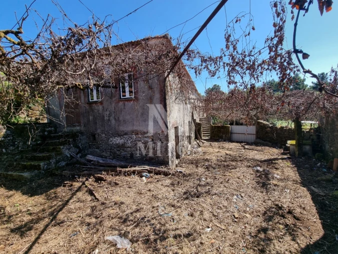 Moradia T3 para Venda em Covas Foto 1