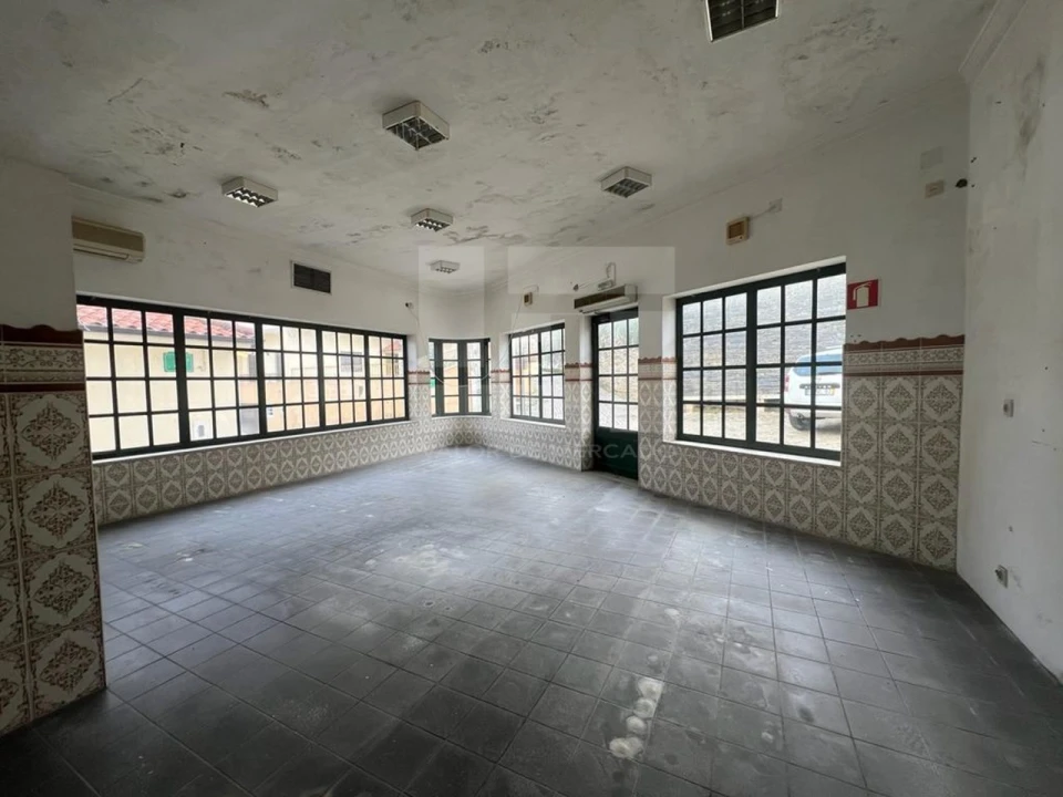 Moradia T2 para Venda em Ervedosa do Douro Foto 6