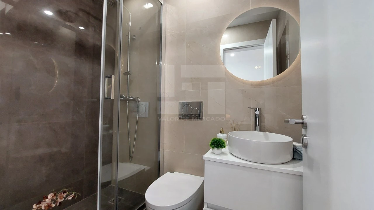 Apartamento T3 para Venda em Benfica Foto 9