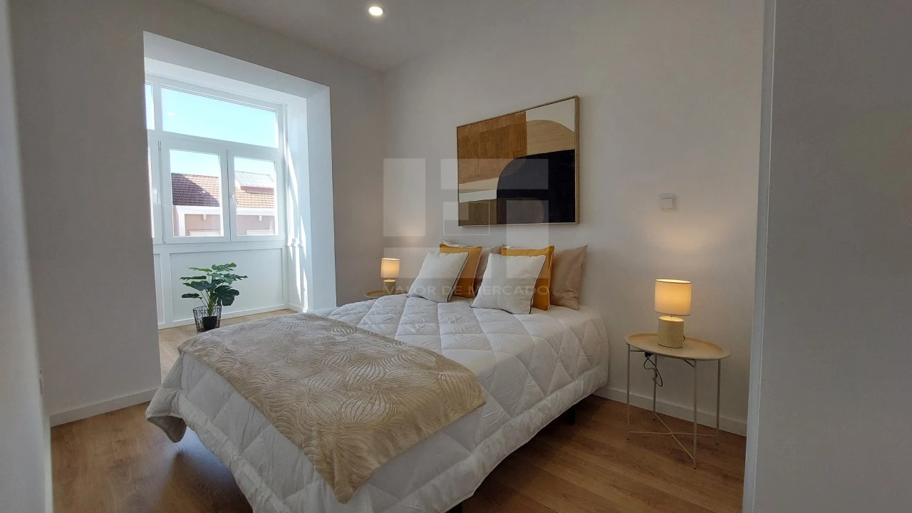 Apartamento T3 para Venda em Benfica Foto 14