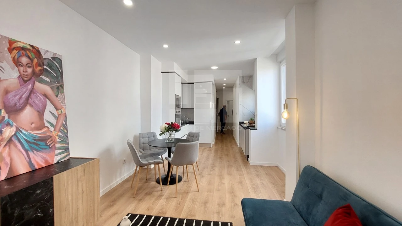 Apartamento T3 para Venda em Benfica Foto 6