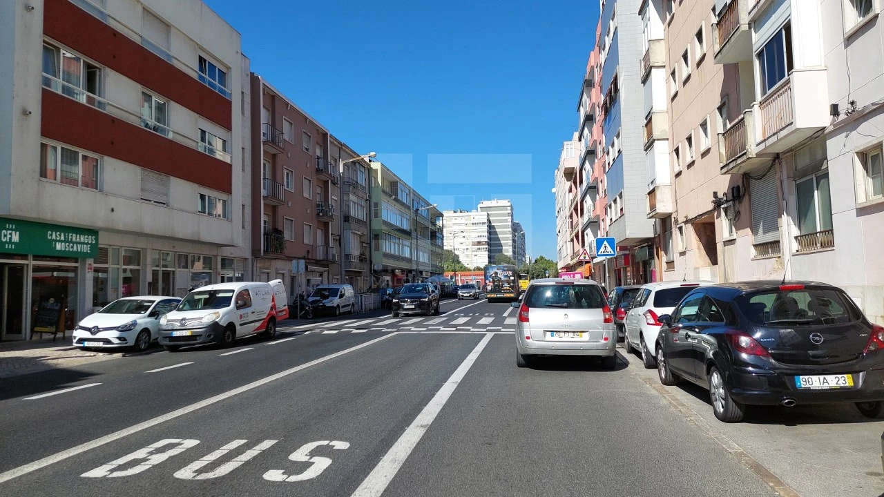 Apartamento T3 para Venda em Benfica Foto 20