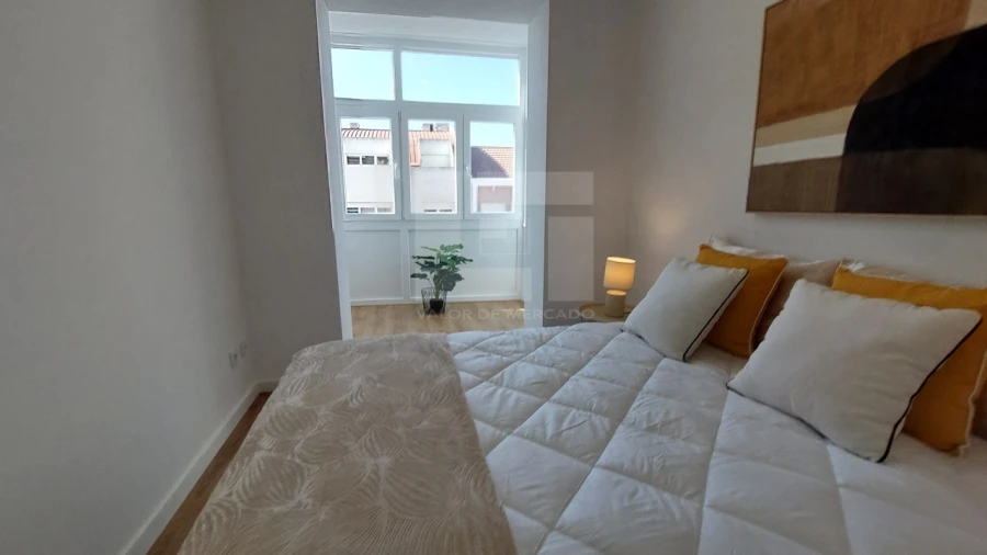 Apartamento T3 para Venda em Benfica Foto 13