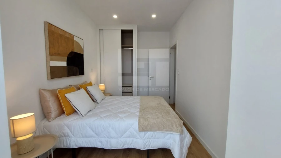 Apartamento T3 para Venda em Benfica Foto 15