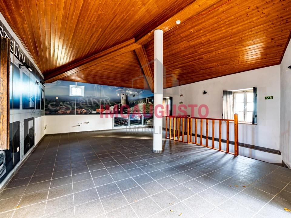 Moradia T3 para Venda em Folgosinho Foto 5