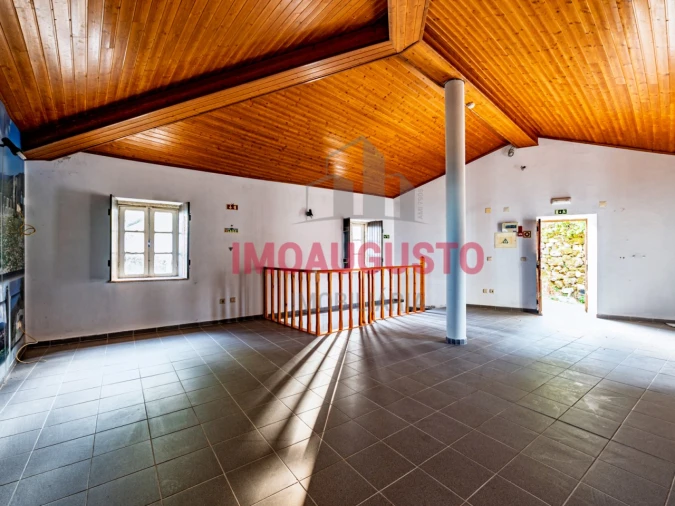 Moradia T3 para Venda em Folgosinho Foto 7