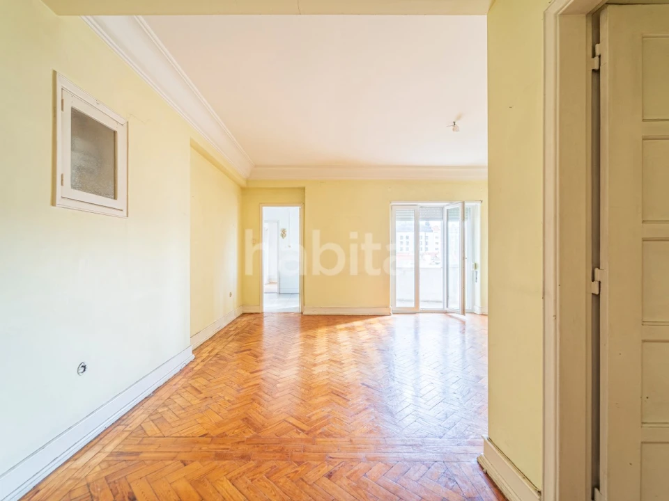 Apartamento T4 para Venda em Arroios Foto 7