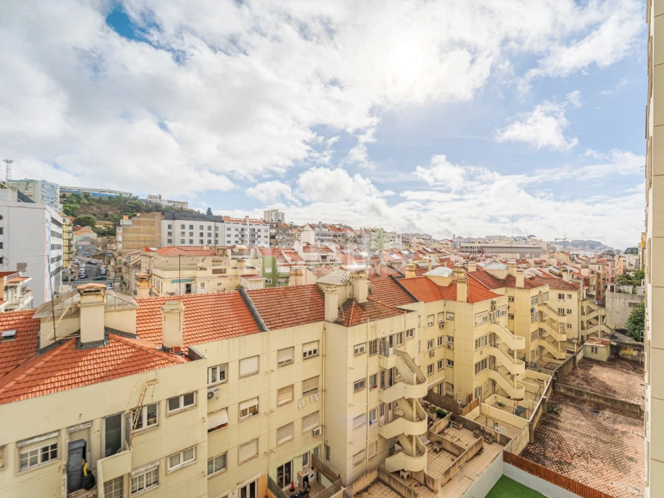 Apartamento T4 para Venda em Arroios Foto 13