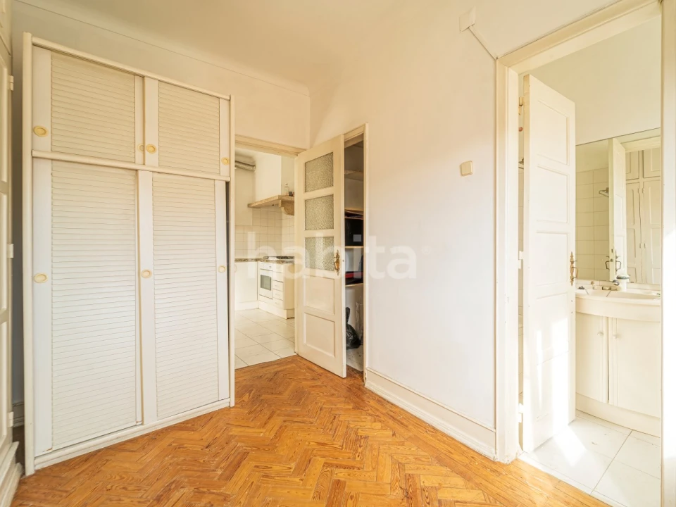 Apartamento T4 para Venda em Arroios Foto 14