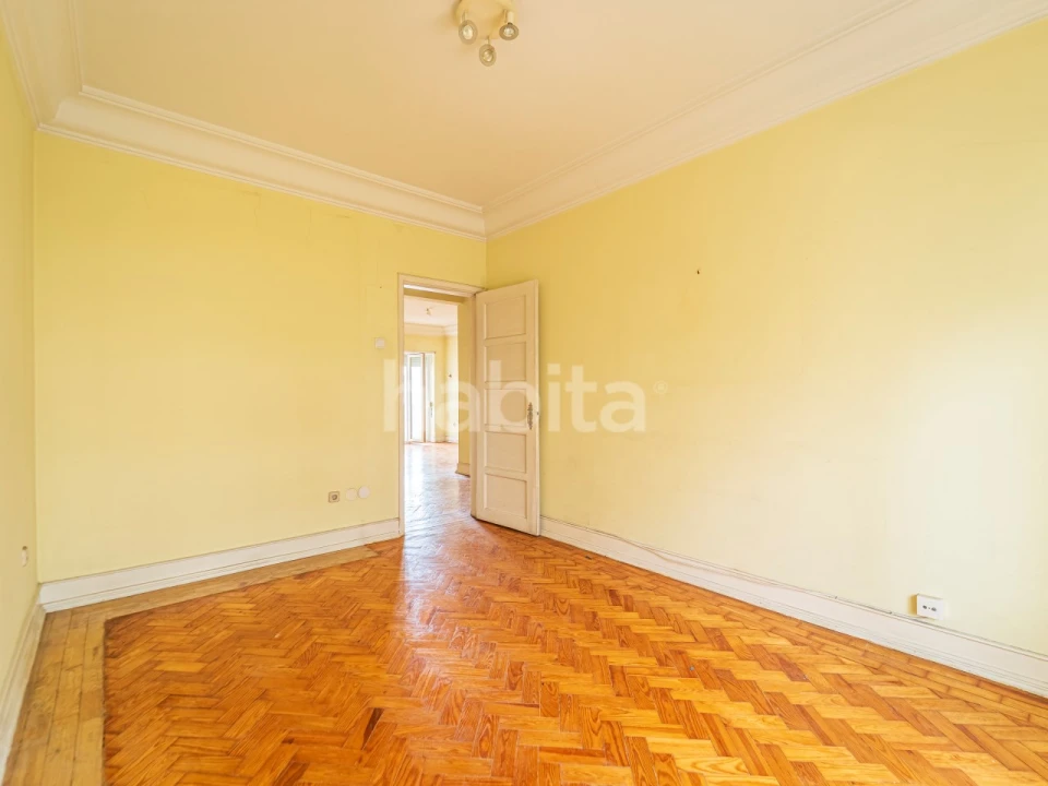 Apartamento T4 para Venda em Arroios Foto 22