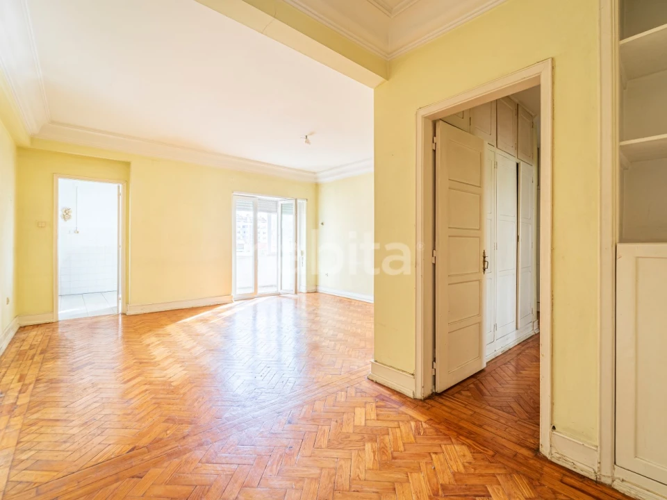 Apartamento T4 para Venda em Arroios Foto 23