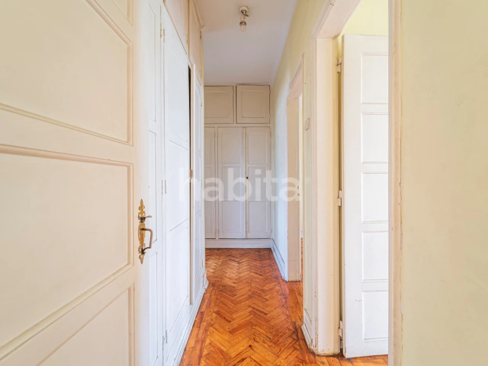 Apartamento T4 para Venda em Arroios Foto 24