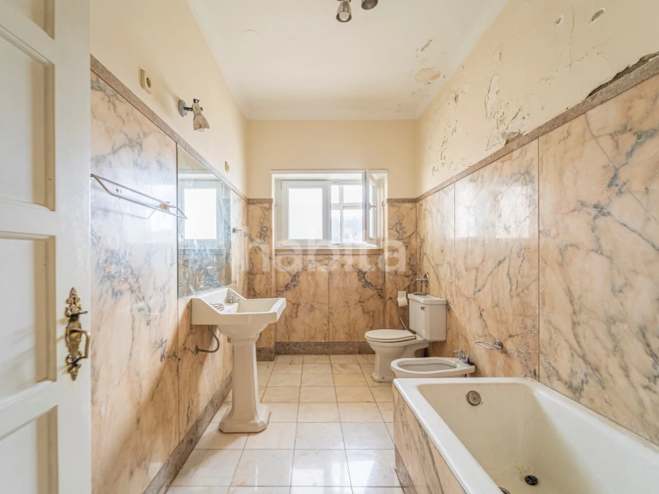 Apartamento T4 para Venda em Arroios Foto 28