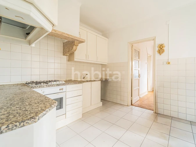 Apartamento T4 para Venda em Arroios Foto 9