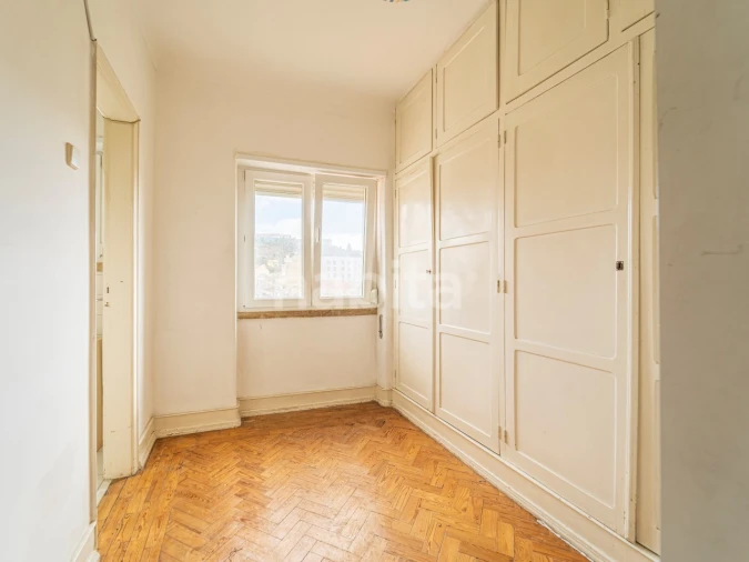 Apartamento T4 para Venda em Arroios Foto 10