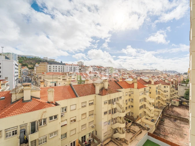 Apartamento T4 para Venda em Arroios Foto 13