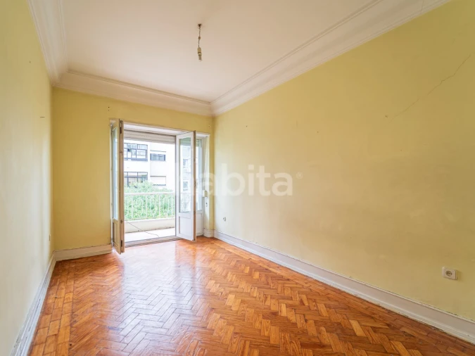 Apartamento T4 para Venda em Arroios Foto 4