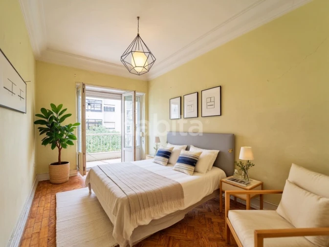 Apartamento T4 para Venda em Arroios Foto 3