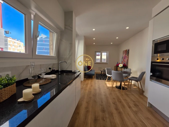 Apartamento T3 para Venda em Benfica Foto 4