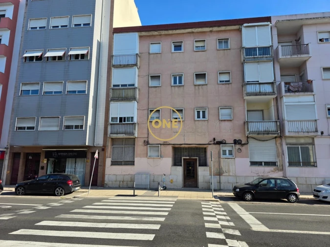 Apartamento T3 para Venda em Benfica Foto 28