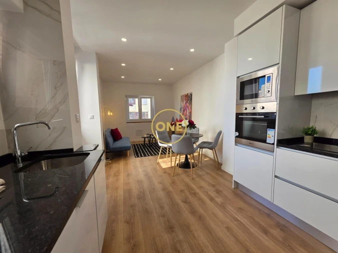 Apartamento T3 para Venda em Benfica Foto 3