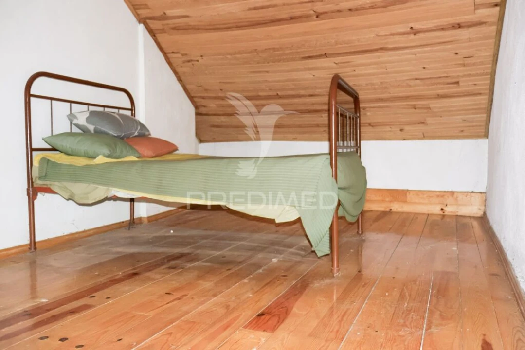 Moradia T2 para Venda em Alcobaça e Vestiaria Foto 14