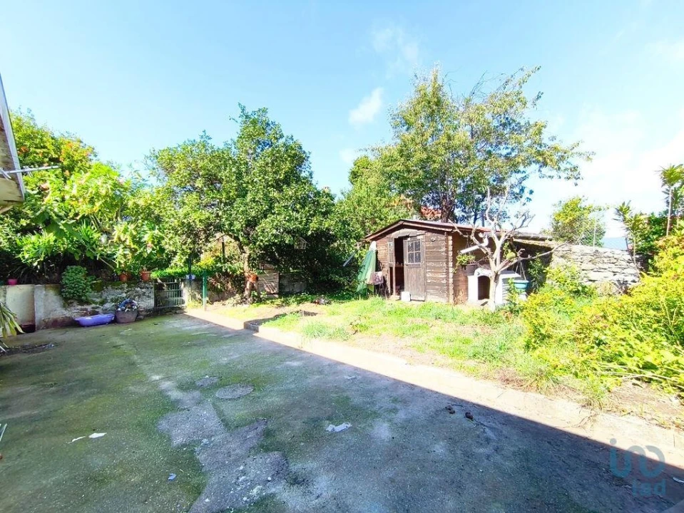 Moradia T3 para Venda em Darque Foto 13