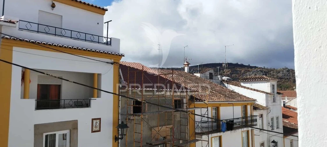 Moradia T6 para Venda em Santa Maria da Devesa Foto 3