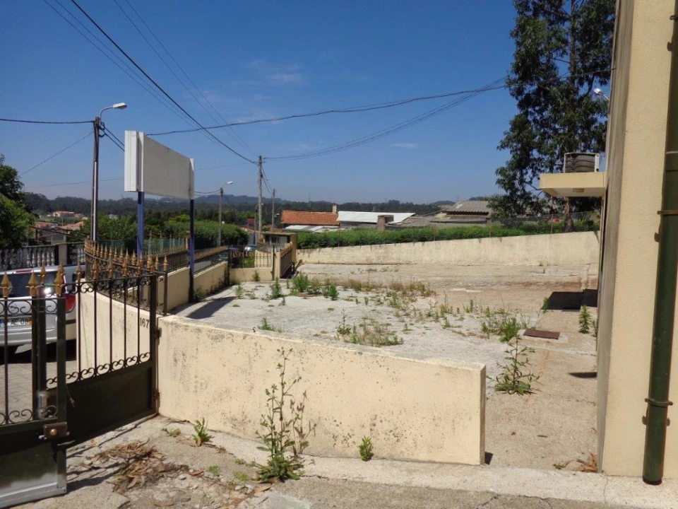 Armazém para Venda em Serzedo e Perosinho Foto 16