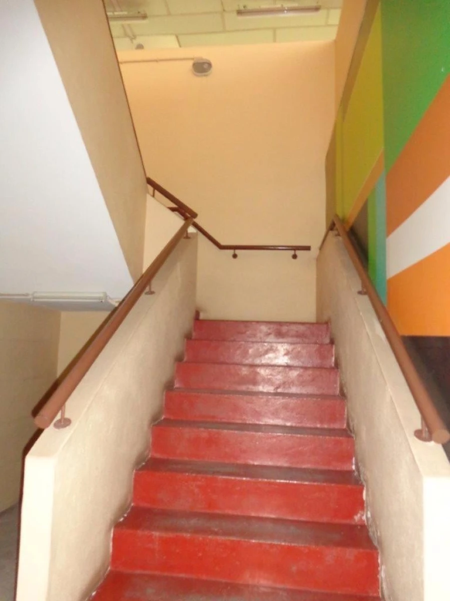 Armazém para Venda em Serzedo e Perosinho Foto 29