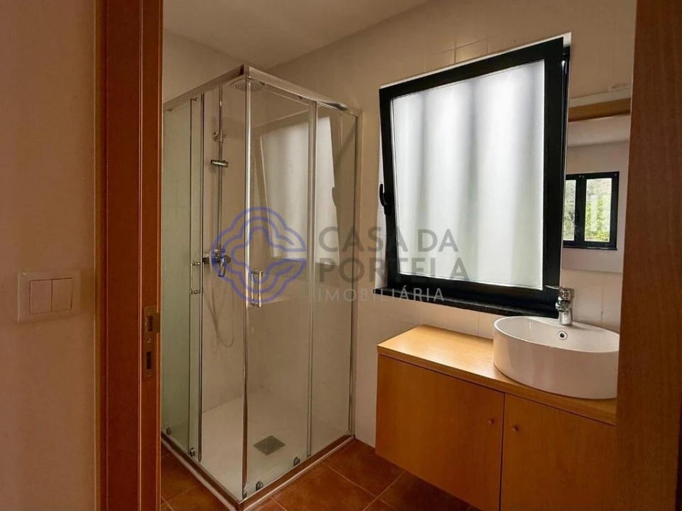 Moradia T3 para Venda em Vila Chã, Codal e Vila Cova de Perrinho Foto 14