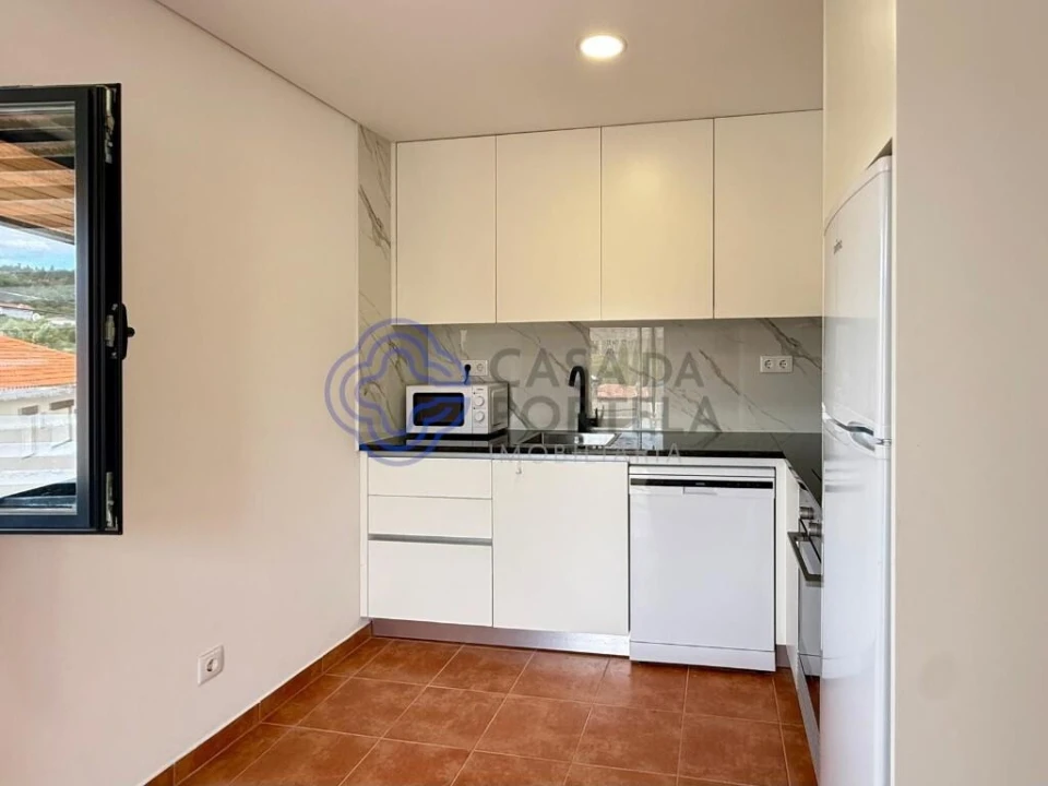 Moradia T3 para Venda em Vila Chã, Codal e Vila Cova de Perrinho Foto 7