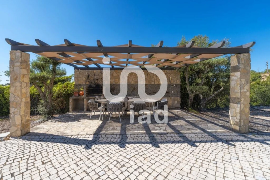 Moradia T4 para Venda em Loule (São Sebastião) Foto 27