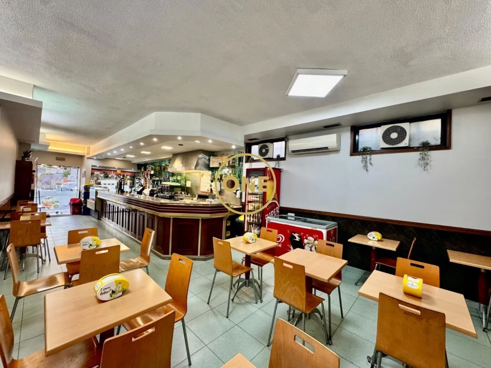 Loja para Trespasse em Moreira Foto 1