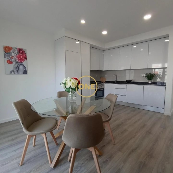 Apartamento T3 para Venda em Benfica Foto 12