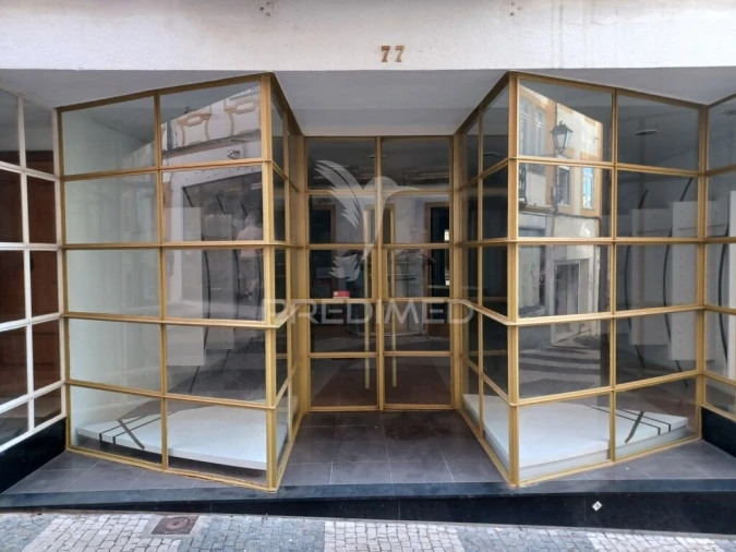 Loja para Arrendamento em Ribeira de Nisa e Carreiras Foto 4