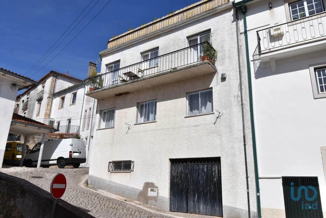 Moradia T3 para Venda em São Miguel, Santa Eufémia e Rabaçal Foto 5