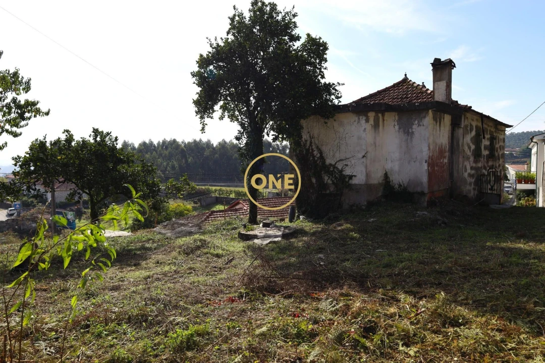 Moradia T3 para Venda em Brufe Foto 7