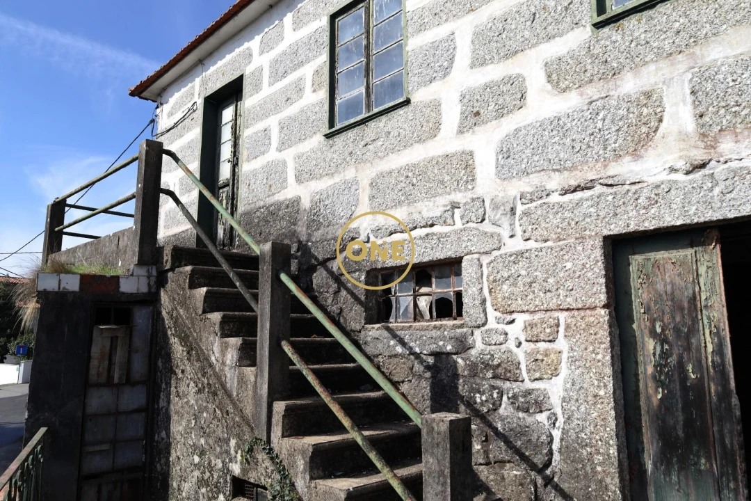 Moradia T3 para Venda em Brufe Foto 22