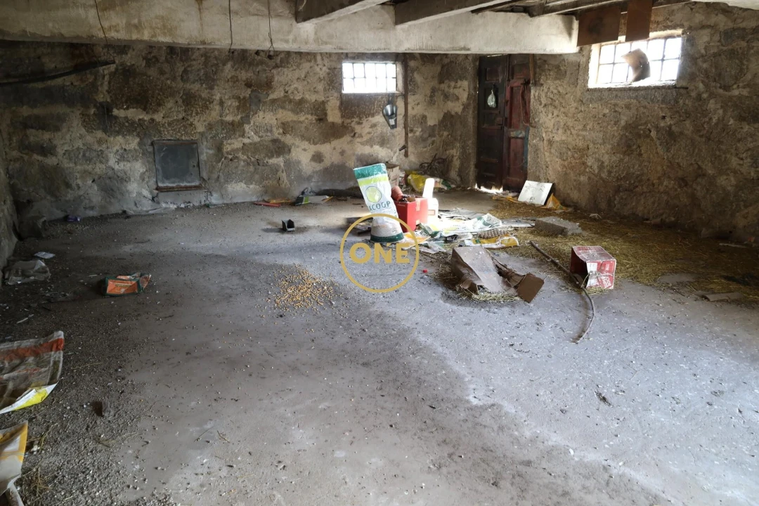 Moradia T3 para Venda em Brufe Foto 14