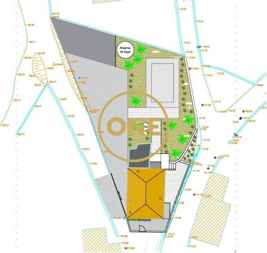 Moradia T3 para Venda em Brufe Foto 25