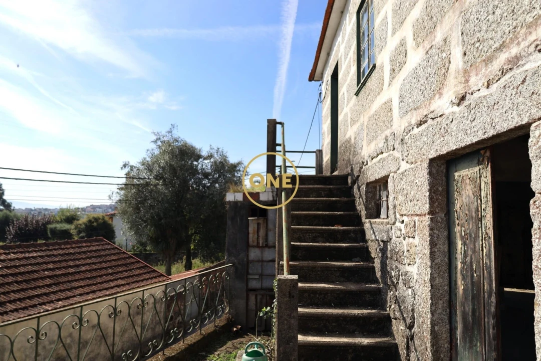 Moradia T3 para Venda em Brufe Foto 12